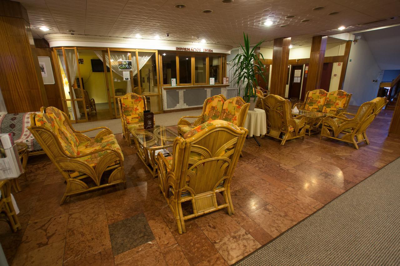 Matyas Kiraly Gyogy- Es Wellness Hotel Hajduszoboszlo Exterior photo